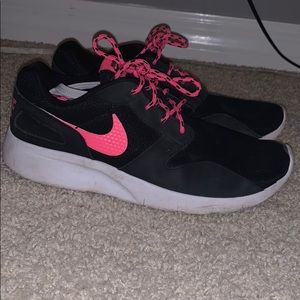 Nike shoes